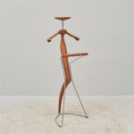 1562 9562 VALET STAND